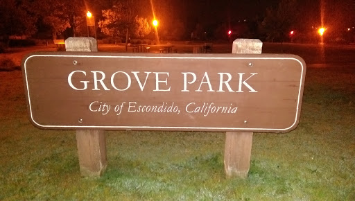 Grove Park (East Sign)