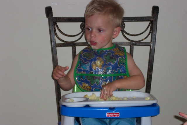 [Brady's 2nd Birthday (39)[5].jpg]