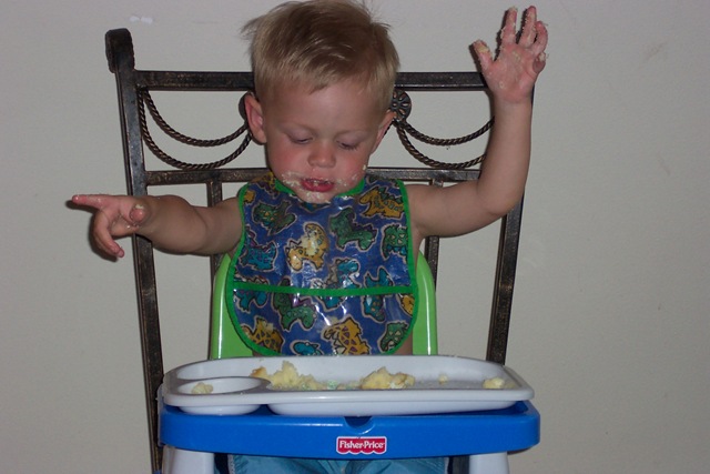 [Brady's 2nd Birthday (38)[3].jpg]