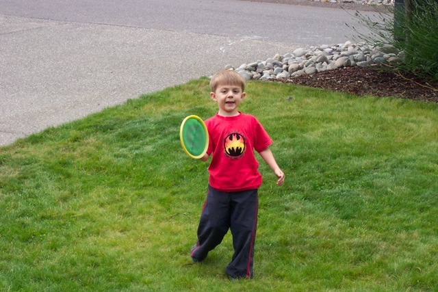 [Playing with Ethan 8-07[2].jpg]