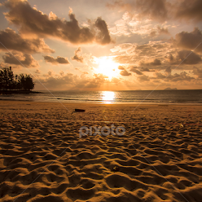 Sand patterns by Victor Sim - Landscapes Beaches