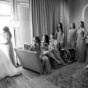 Final Loop  by Robert Evans - Wedding Getting Ready