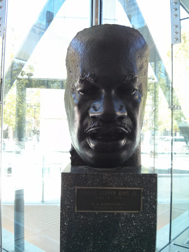 Martin Luther King Sculpture