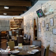 Jolly手工釀啤酒泰食餐廳