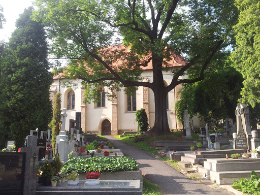 kaple na Rakovnickém hřbitově
