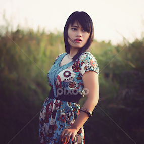 Vitri by Tatoxs Photowork - People Portraits of Women