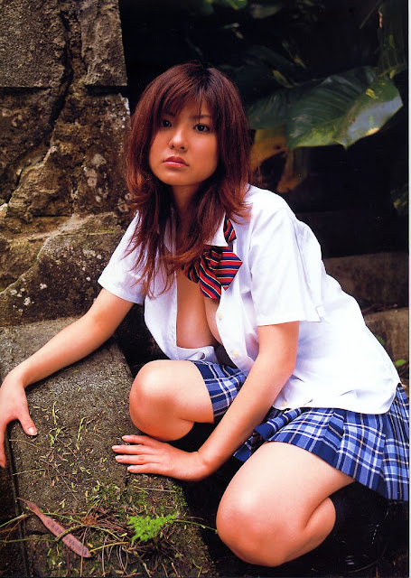 Miri Hanai Sexy Picture