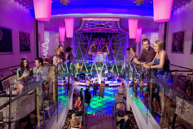 Dazzles aboard Oasis of the Seas is a cozy bar and dance lounge that is three decks long and offers great views of the Boardwalk.