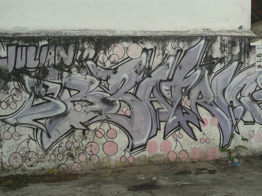 Julian Graffiti
