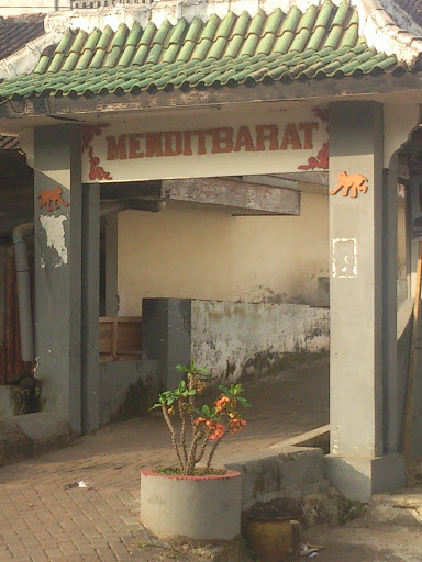 West Mendit Gate