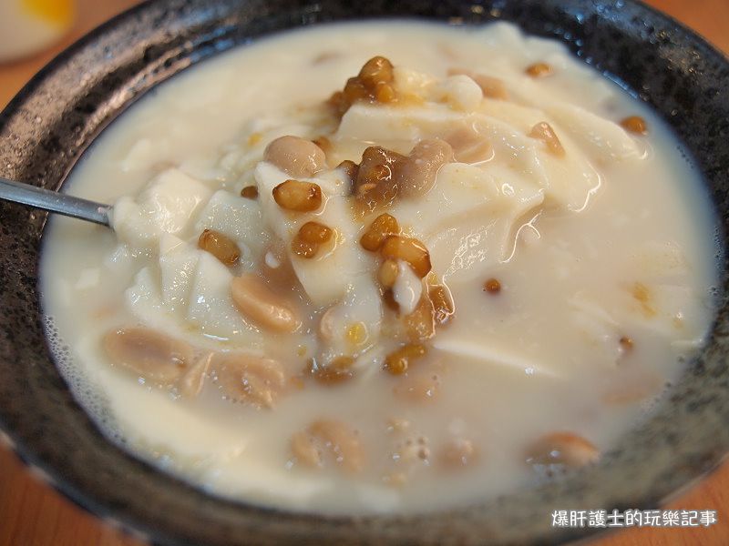 小方甜蜜屋 有機豆漿豆花 香濃好味！
