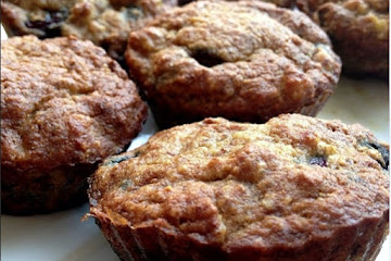 Paleo Banana Muffins with Berries
