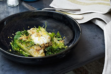 Braised lettuce polonaise