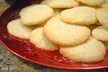 Amish Sugar Cookies made with Sour Milk