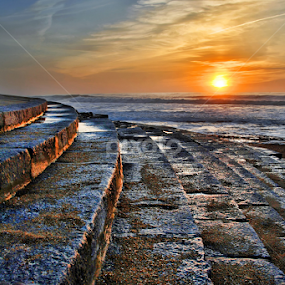 Steps to the sea by Antonio Amen - Landscapes Beaches