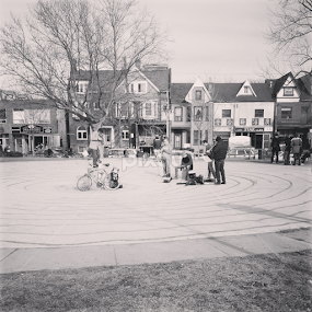 Jammin' By The Market by Dallas Landriault - Instagram & Mobile Android