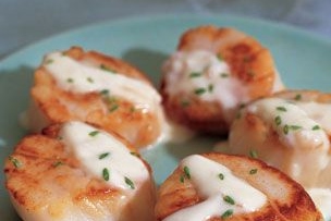 Saut&amp;#233;ed Scallops with Lemon Beurre Blanc