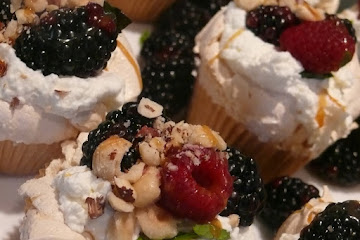 Mini Garden Mint and Berry Pavlovas 