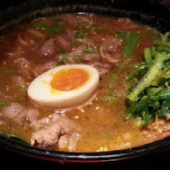 大心新泰式麵食