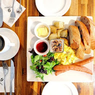 September Café 九月咖啡