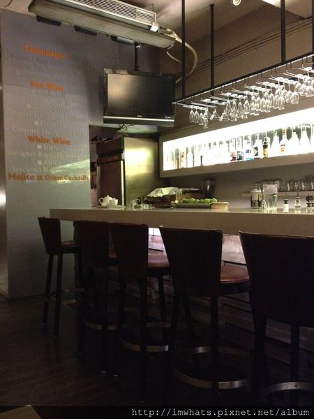 台北˙天母聊天喝酒聚會好地方-LiLi