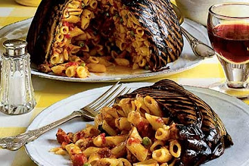 Pasta 'ncasciata (Aubergine wrapped pasta dome)