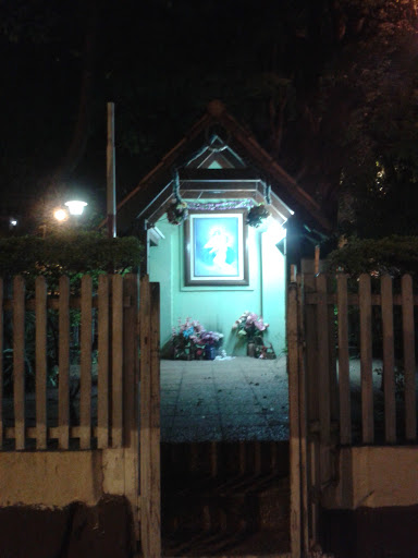 Virgen Plaza Ayolas