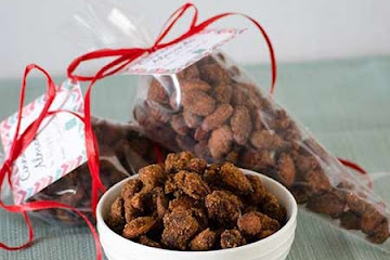 Slow Cooker Cinnamon Almonds