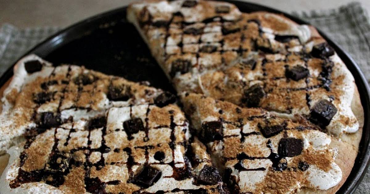10 Best Chocolate Marshmallow Dessert Pizza Recipes Yummly
