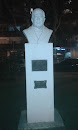 Busto A Domingo Faustino Sarmiento