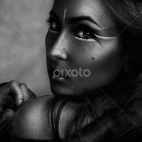 Burning by Oana Artem - People Body Parts