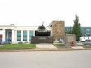 Танк Т-34. Памятник Рабочим-Ополченцам СТЗ
