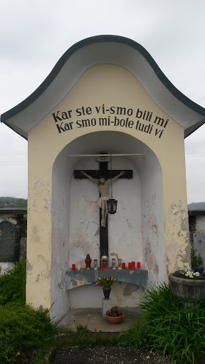Suetschach Friedhof Altar