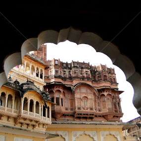 Forte de Jodhpur, India. by Lígia Halmenschlager - Buildings & Architecture Public & Historical