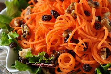 Healthy Carrot Salad with Lemony Honey Dijon Dressing