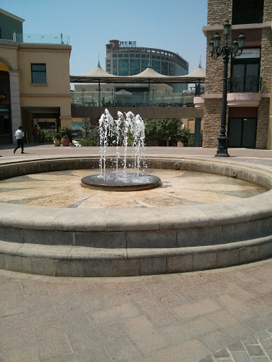 Solana Fountain 