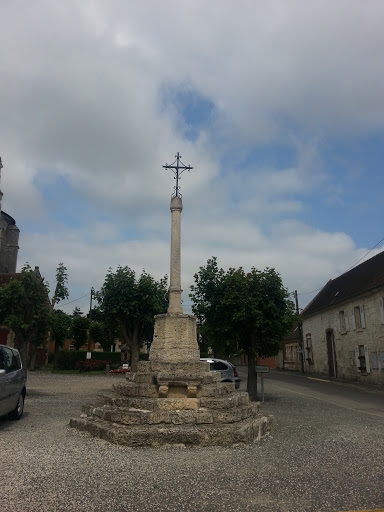 Croix de Laneuville Roy