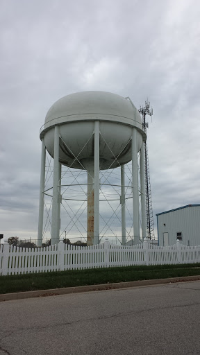 Stubbiest Water Tower Ever