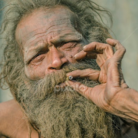 Pleasure by Tamal Das - People Street & Candids