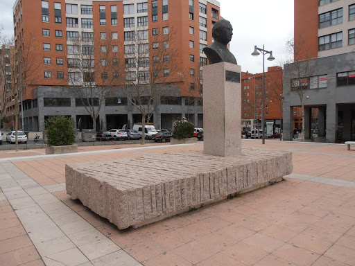 Estatua Marcos Fernandez