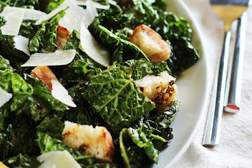 Recipe: Garlicky Grilled Kale Salad with Grilled Bread
