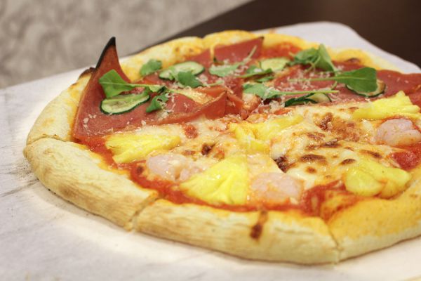 【桃園-庫奇納廚房 】龜山新開CUCINA披薩·整體值得試試(開箱)