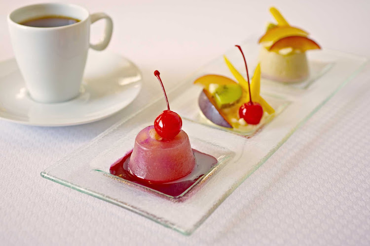 A dessert dish at Amphora Restaurant aboard Wind Star.