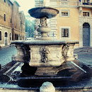Fuente de la plaza Campitelli 