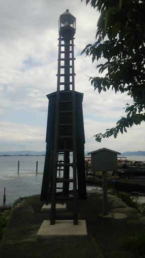出島の灯台