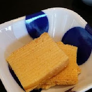Uzna Omom 杏桃鬆餅屋
