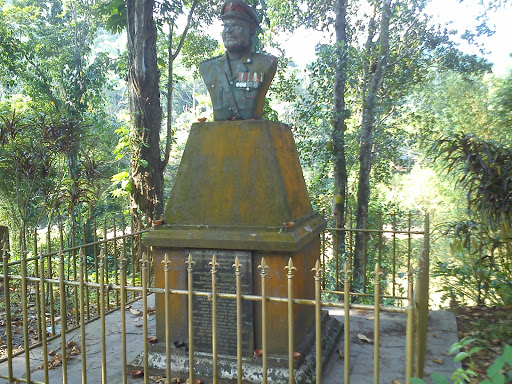 Grave Monument of Captain Chandrarathne
