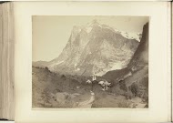 Gezicht op de kerk van Grindelwald en de Wetterhorn