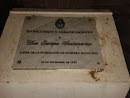 Placa Conmemorativa a Enrique Santamarina
