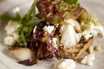 Warm winter salad of radicchio with wild rocket and feta